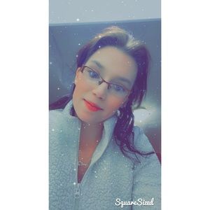 Meet your Posher, Valerie